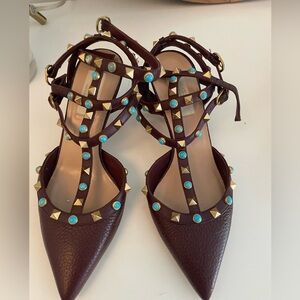 Valentino Garavani Burgundy with Stud Detail Rare Pumps. Size 37.5